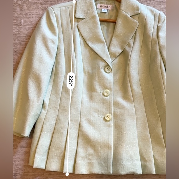 DANILLO Skirt and Jacket Suit Set - Light Metallic Pastel Green - Size 8 - Picture 13 of 15
